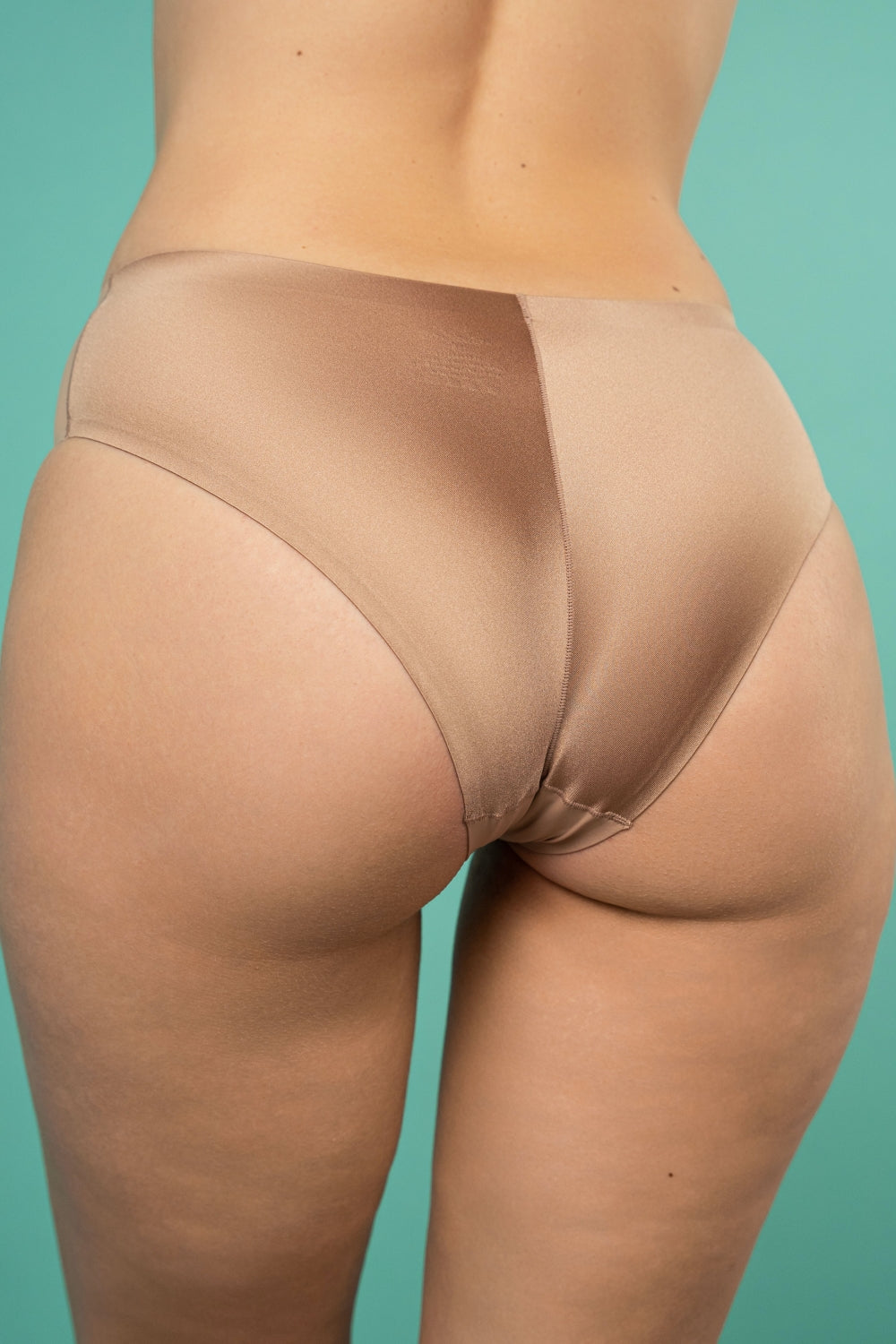 Безшовні трусики бріфи SLZ24202203 nude