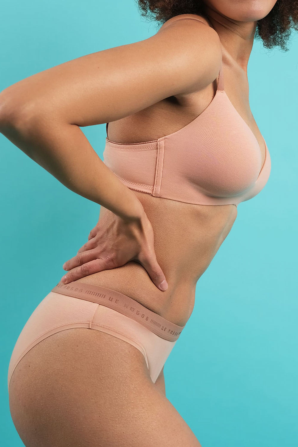 Бюстгальтер с формованными чашками SLZ24501015 caramel