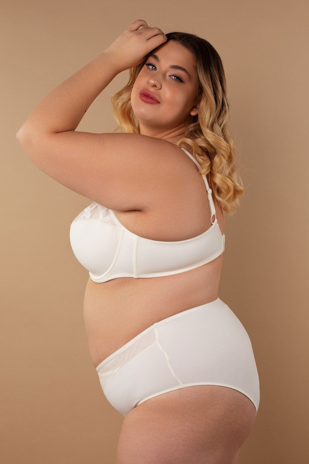 Полудублированный бюстгальтер с кружевом SLZ25901055 ivory