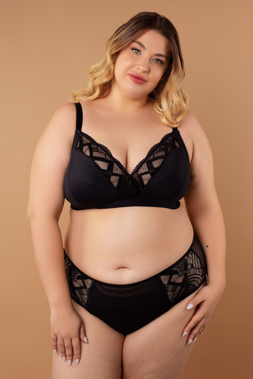 Мягкий бюстгальтер из микрофибры SLZ25901301 black