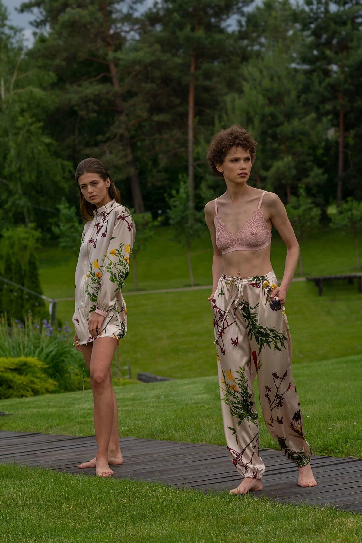 Шелковые брюки 211404-06 Flying Flower rose rice