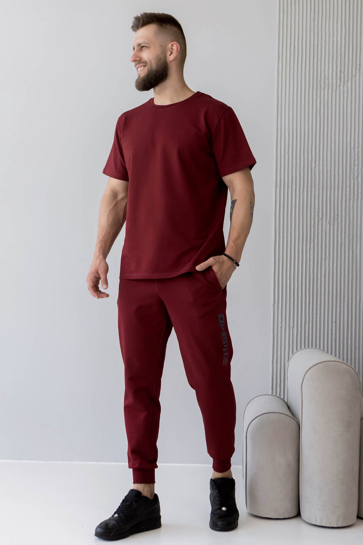 Чоловічі джогери EM1-LD37