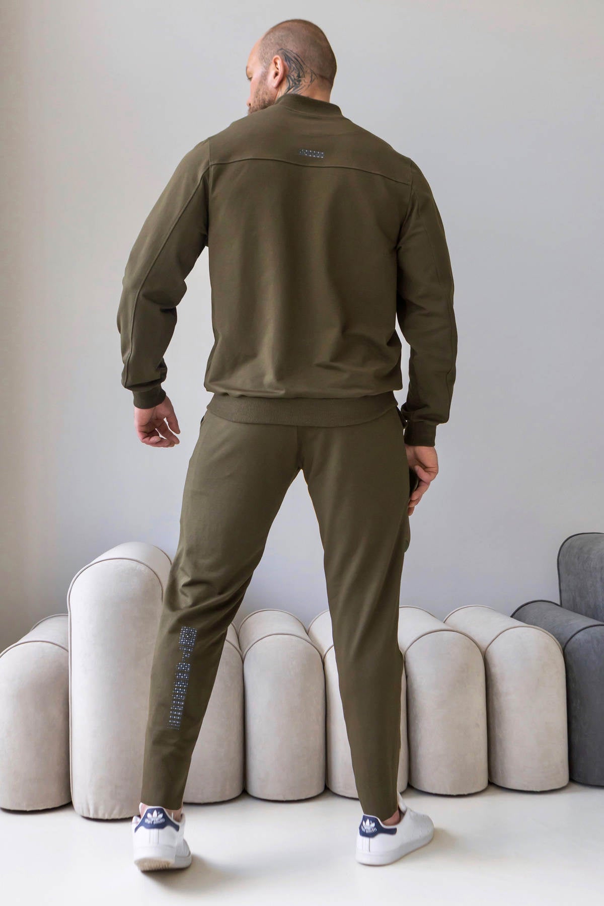 Трикотажные мужские брюки EM2-LD36