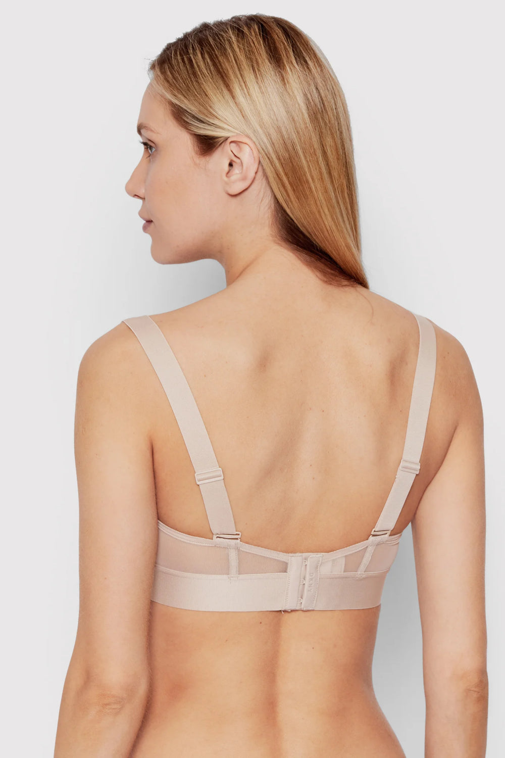 Мягкий бюстгальтер из микросетки DK4939 cashmere