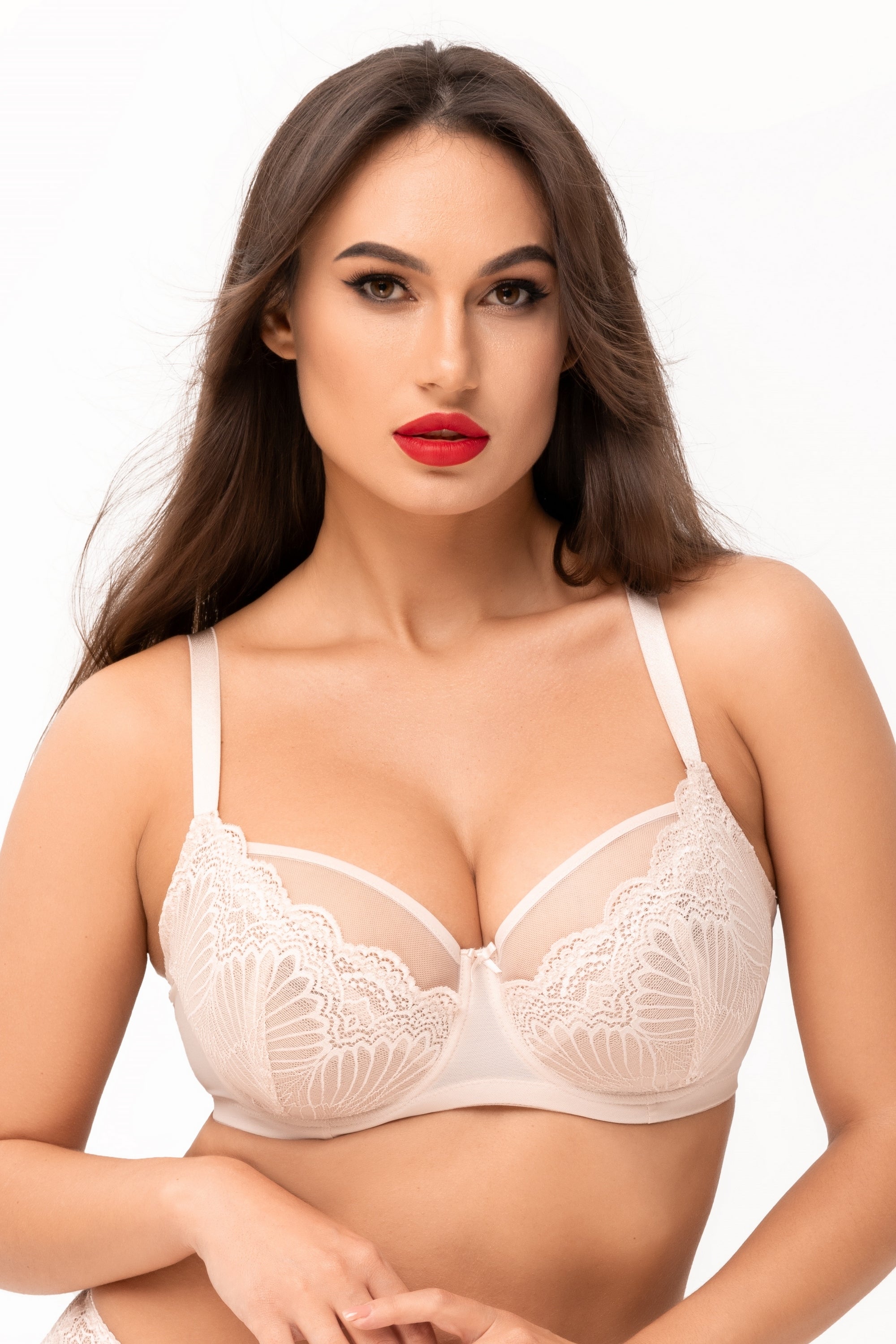 Мягкий бюстгальтер с кружевом 5185 Lana peony