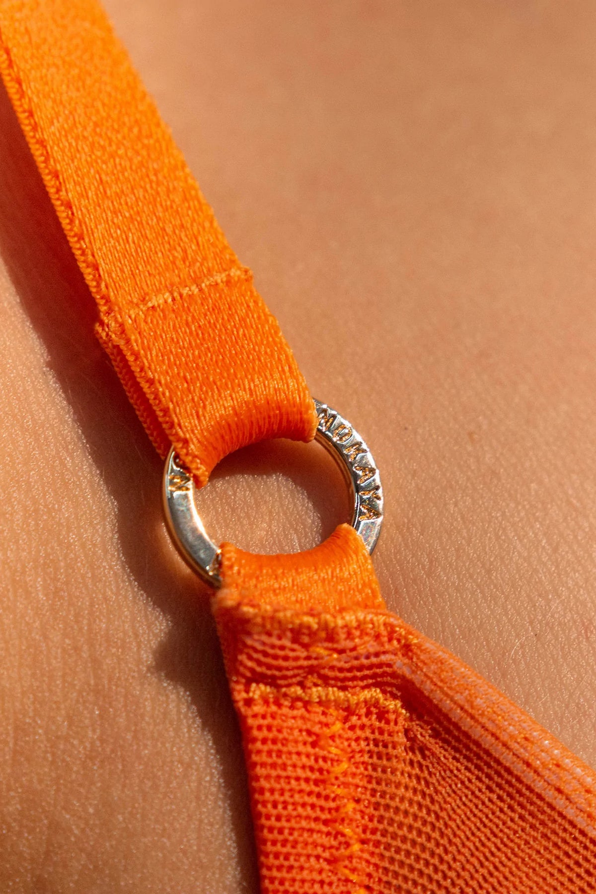 Бралет из микросетки 211304-02 I.D. Line mango