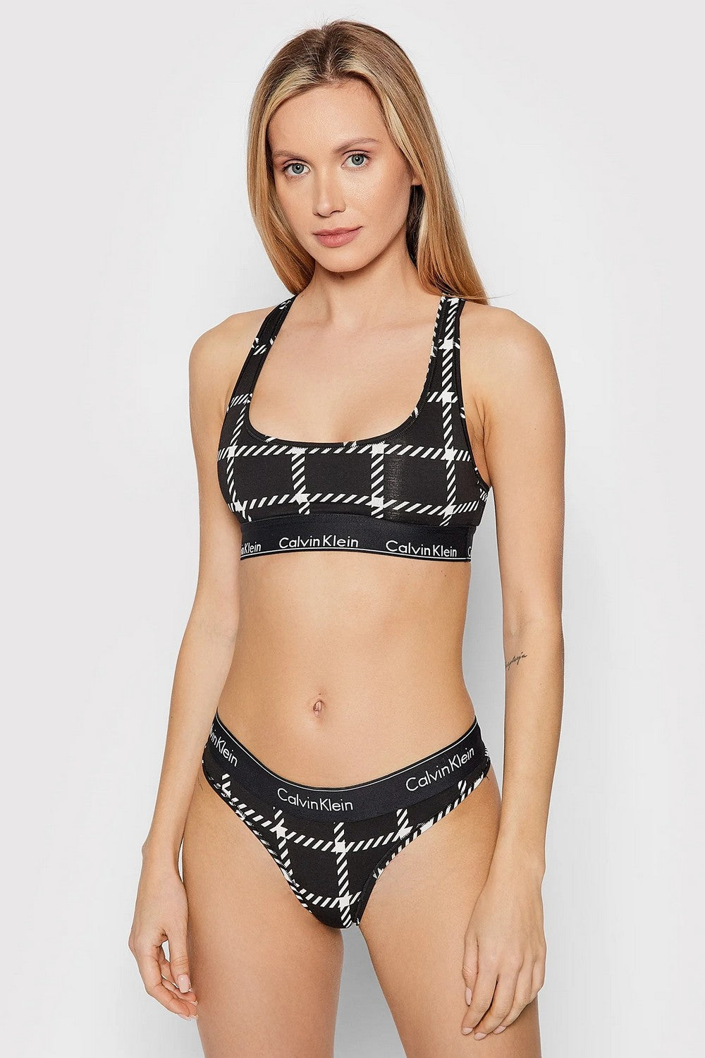 Бра-топ с принтом 474710361 black