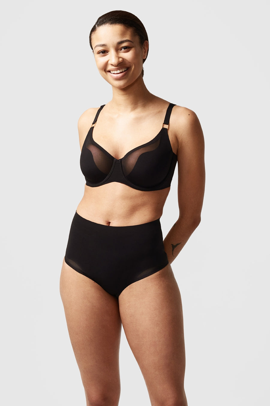 Бюстгальтер с мягкими чашками 10M1 Pure light black