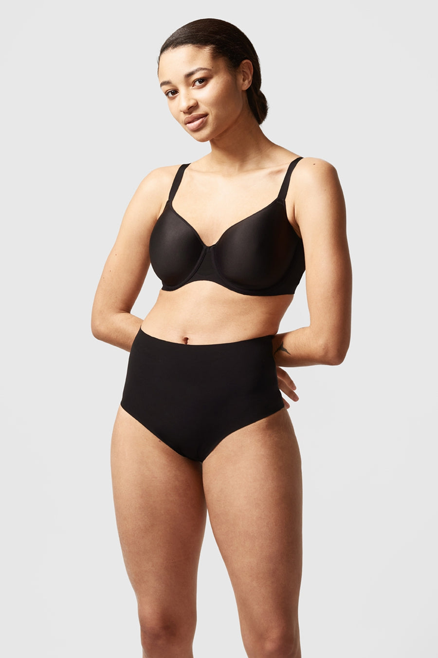 Бюстгальтер с плотными чашками 10M7 Pure light black