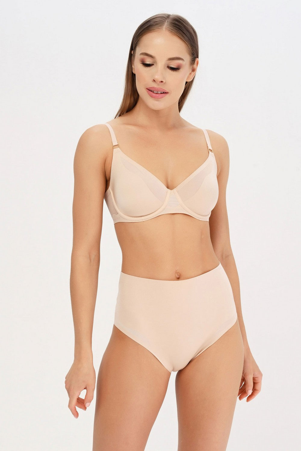 Бесшовные трусики слип 10M8 Pure light beige dore