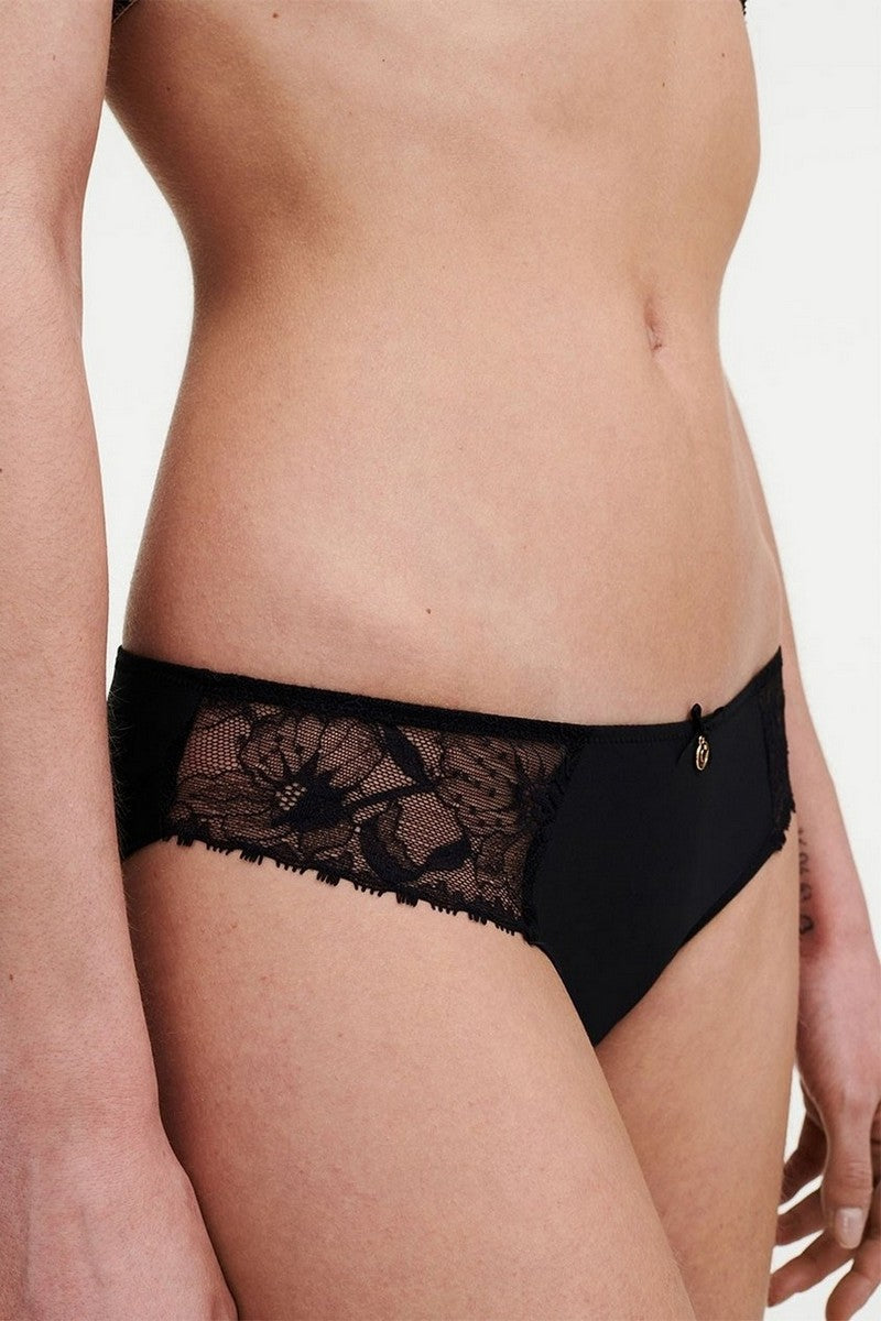 Трусики бразилиана с кружевом 21U3 noir