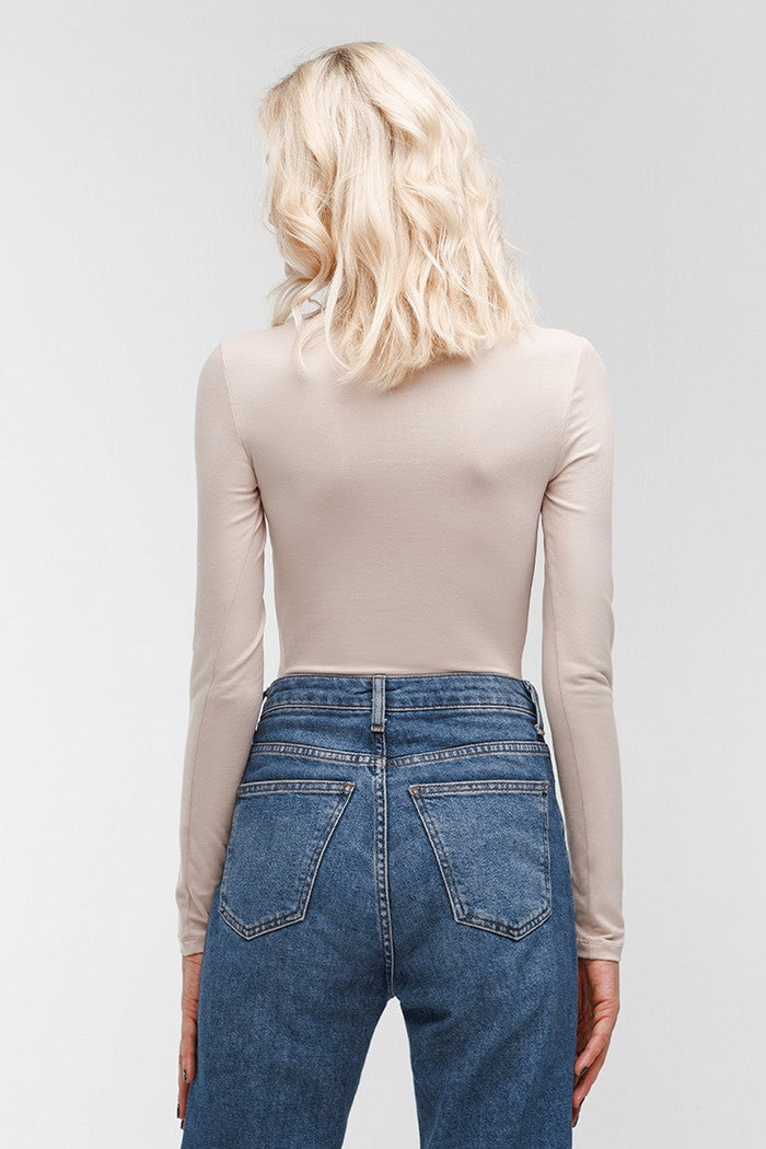 Хлопковое боди с овальным вырезом горловины WL18302/4 Tuesday beige