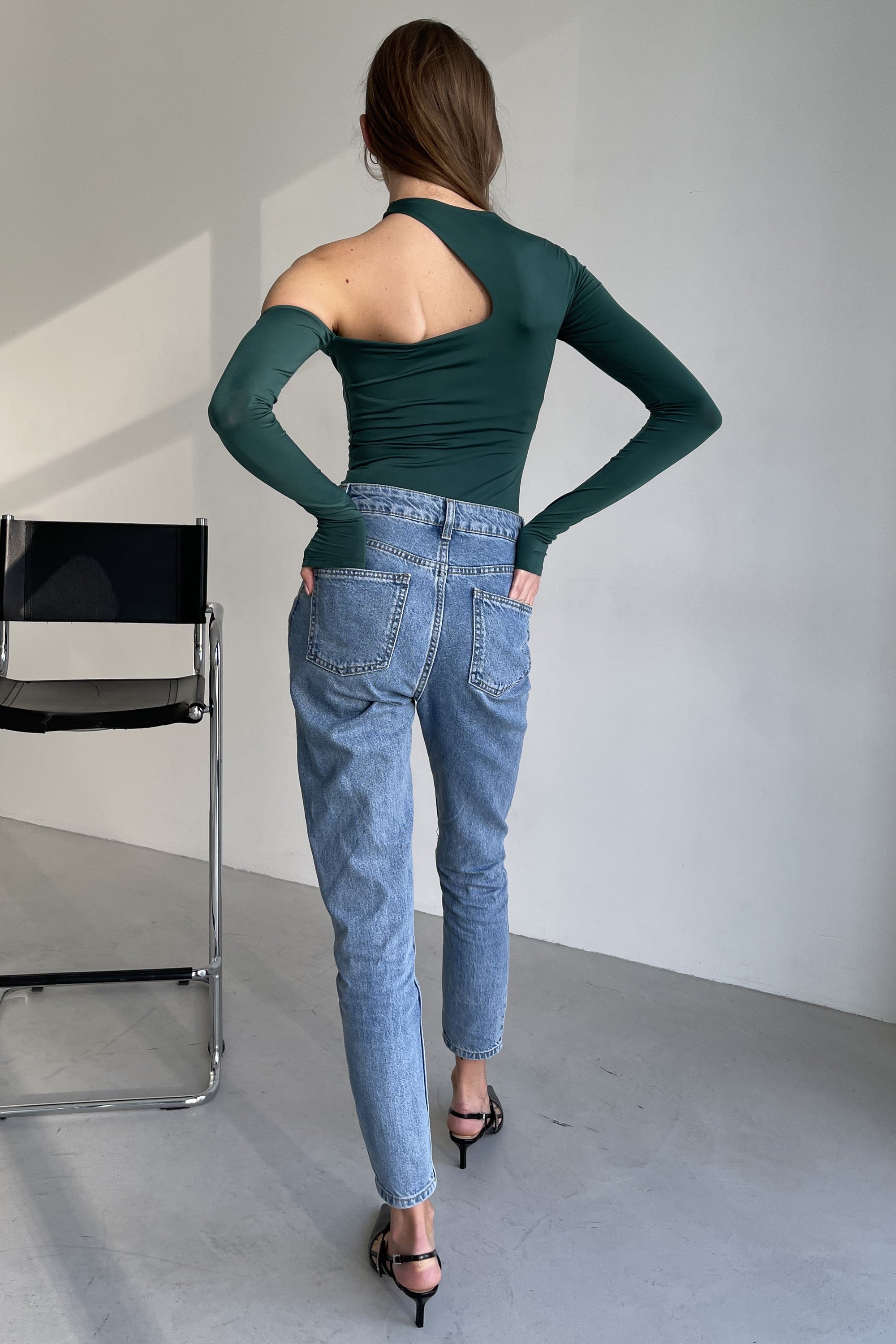 Боди из микронейлона AW22626/30 Model B green