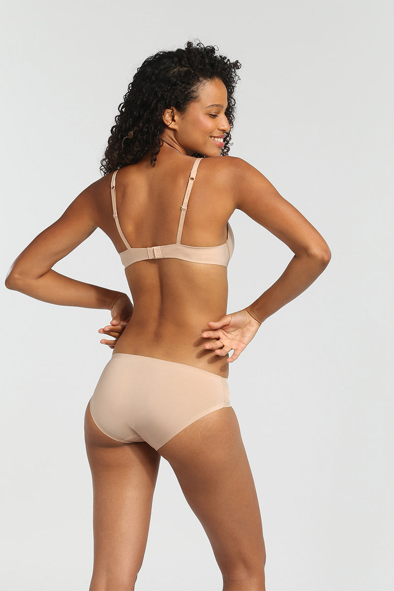 Бесшовный бюстгальтер push-up D07HE InvisiFree skin new