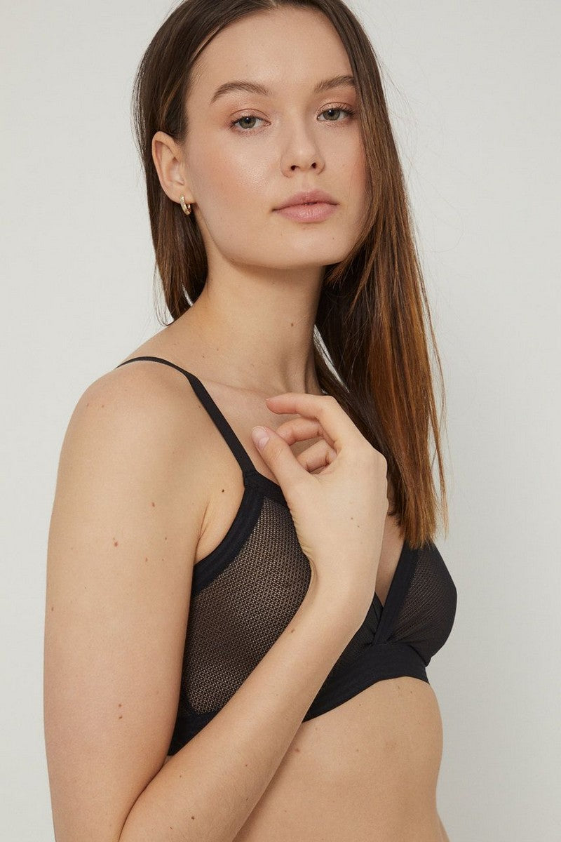 Мягкий бралет из микросетки DK7626 black