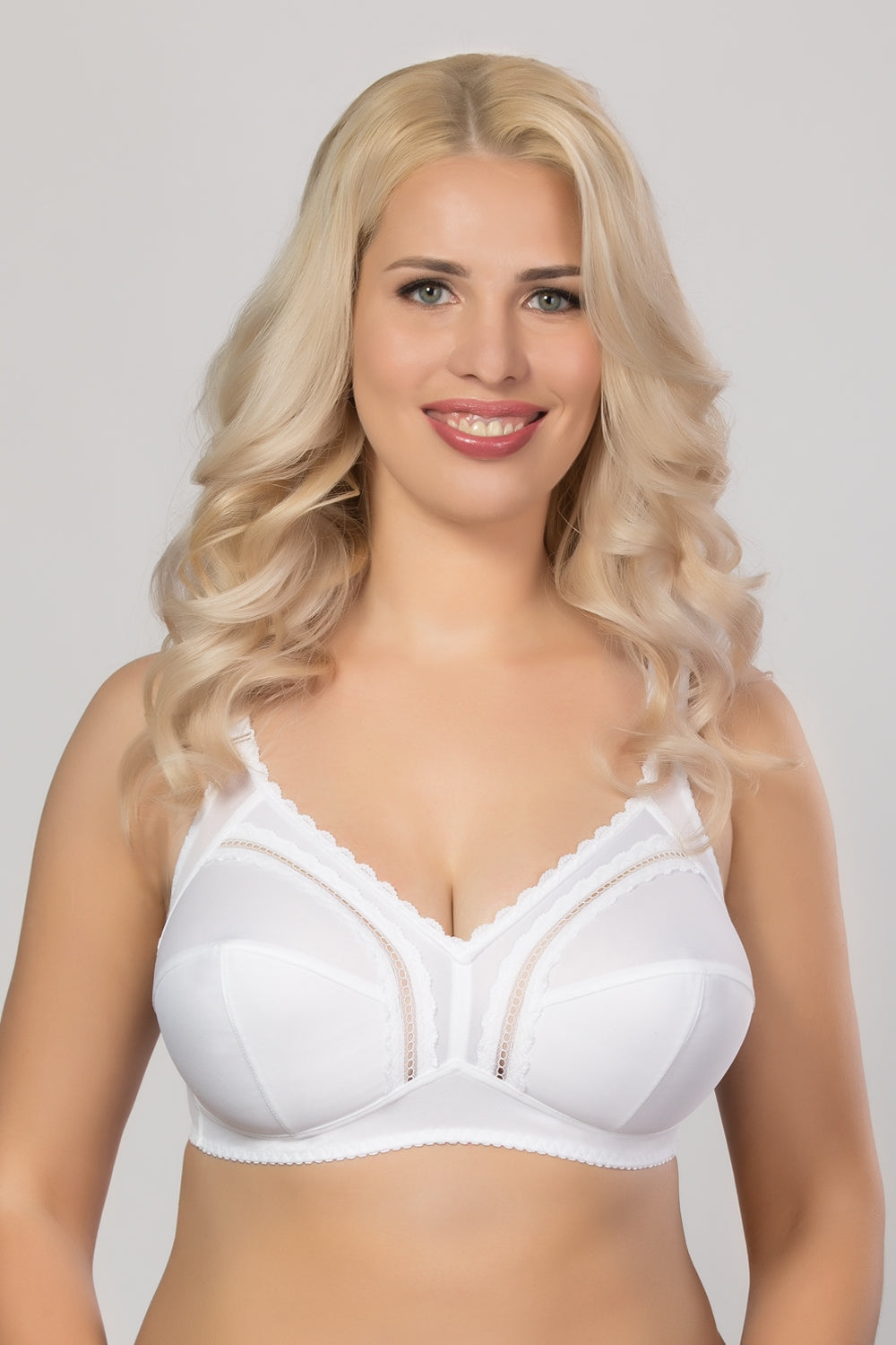 Мягкий бюстгальтер без косточек 145 white