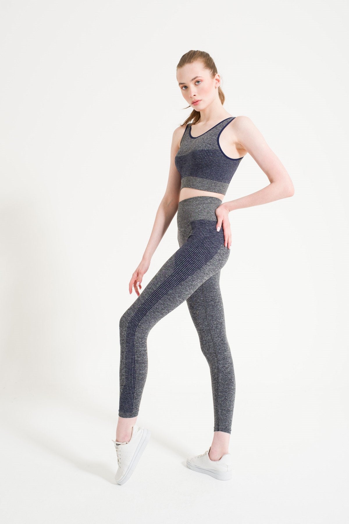 Бесшовные спортивные леггинсы 1700 navy blue