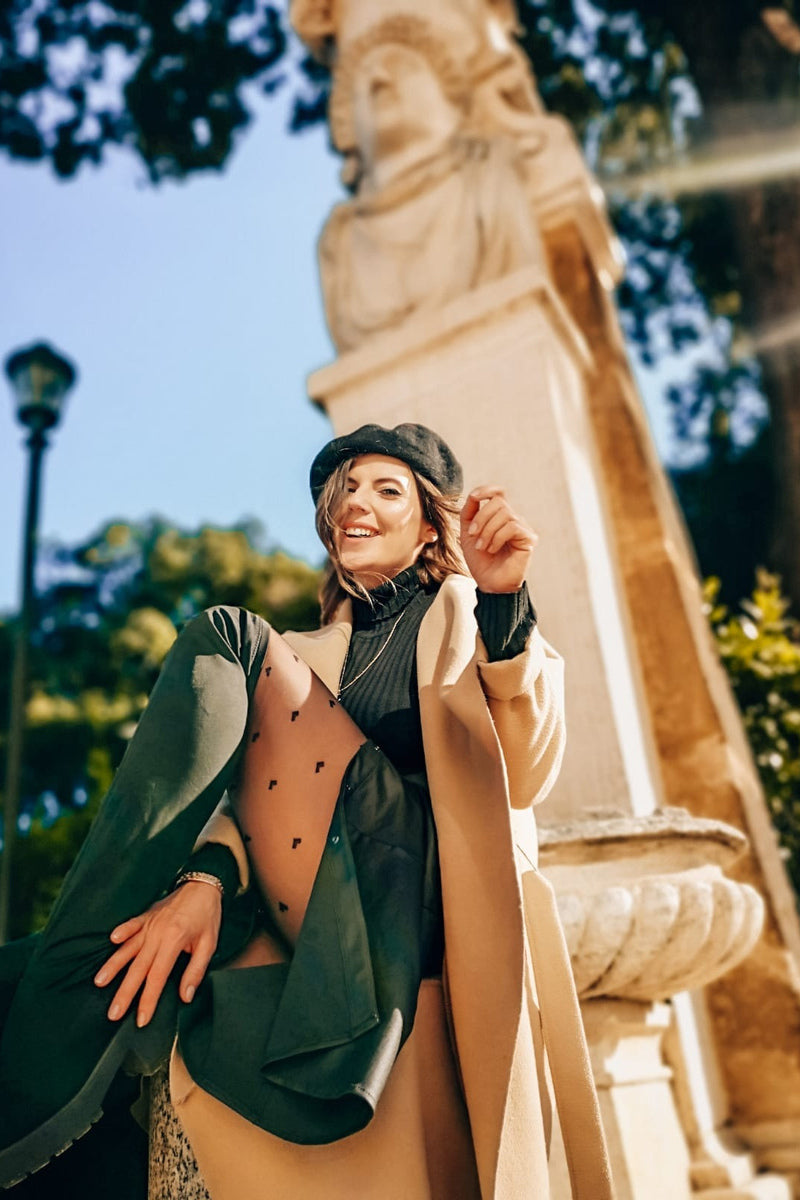 Фантазийные колготки с узором "сердечки" Emily 20d