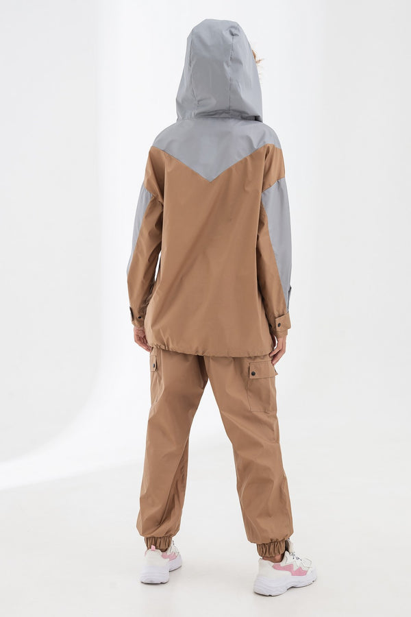 Спортивный костюм из плащевой ткани 21071-4 brown