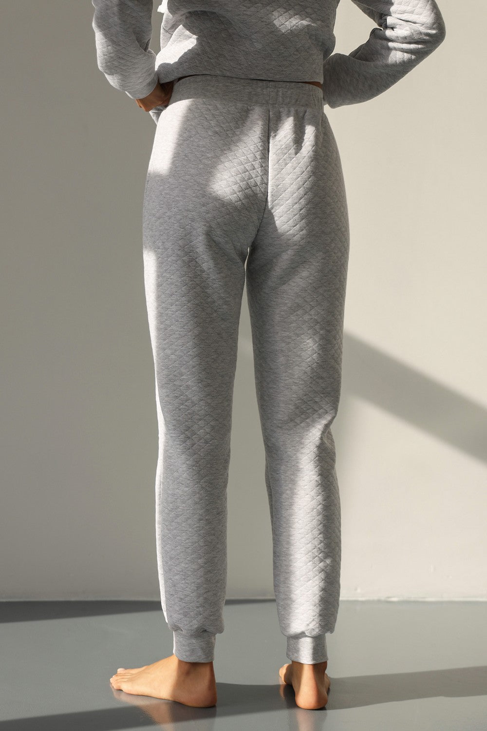 Стеганный комплект для дома 23155 gray melange