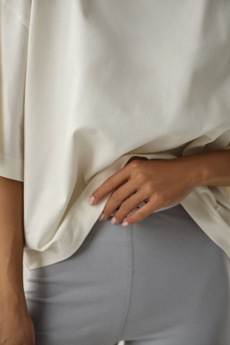 Футболка оверсайз из хлопка 23164 milk