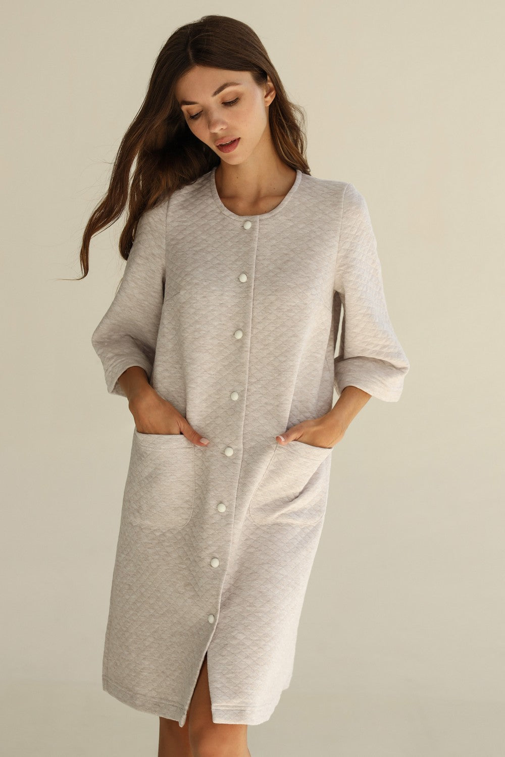 Короткий стеганный халат 7126-1 beige