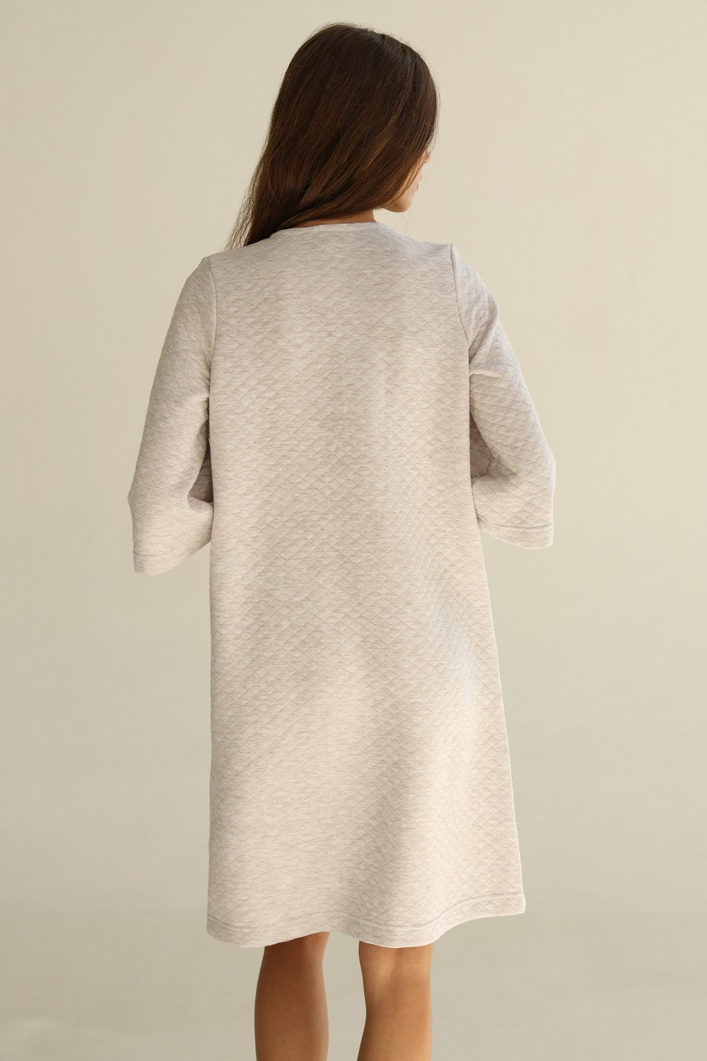 Короткий стьобаний халат 7126-1 beige