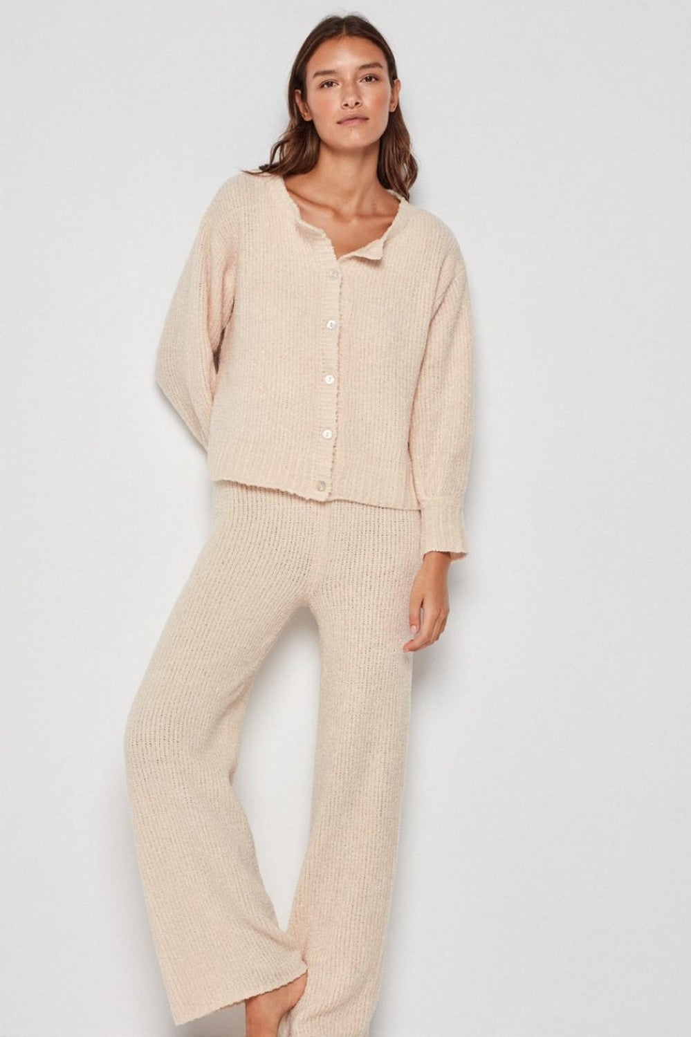 В'язаний кардиган для дому 3/1964 beige