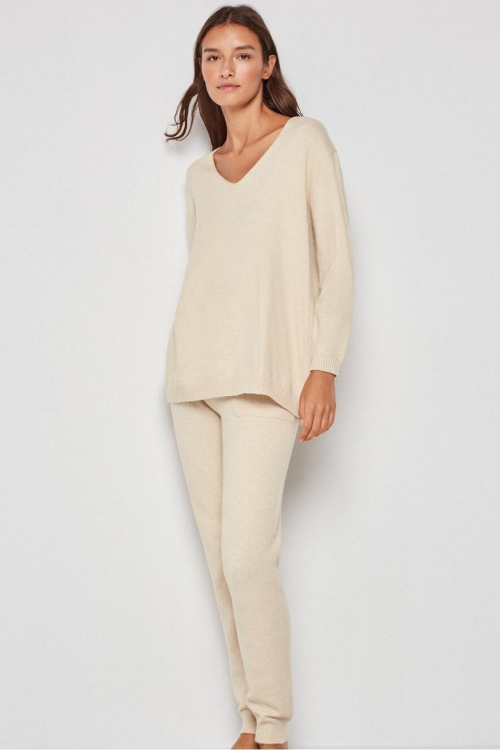 В'язані штани з віскози 3/1970 beige