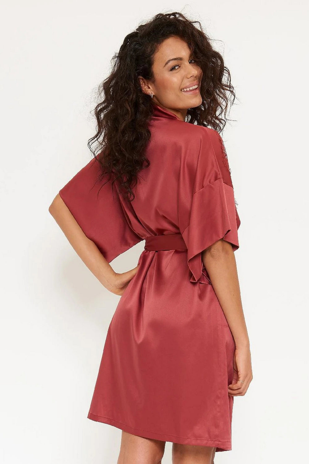 Атласный халат 4220КМ red