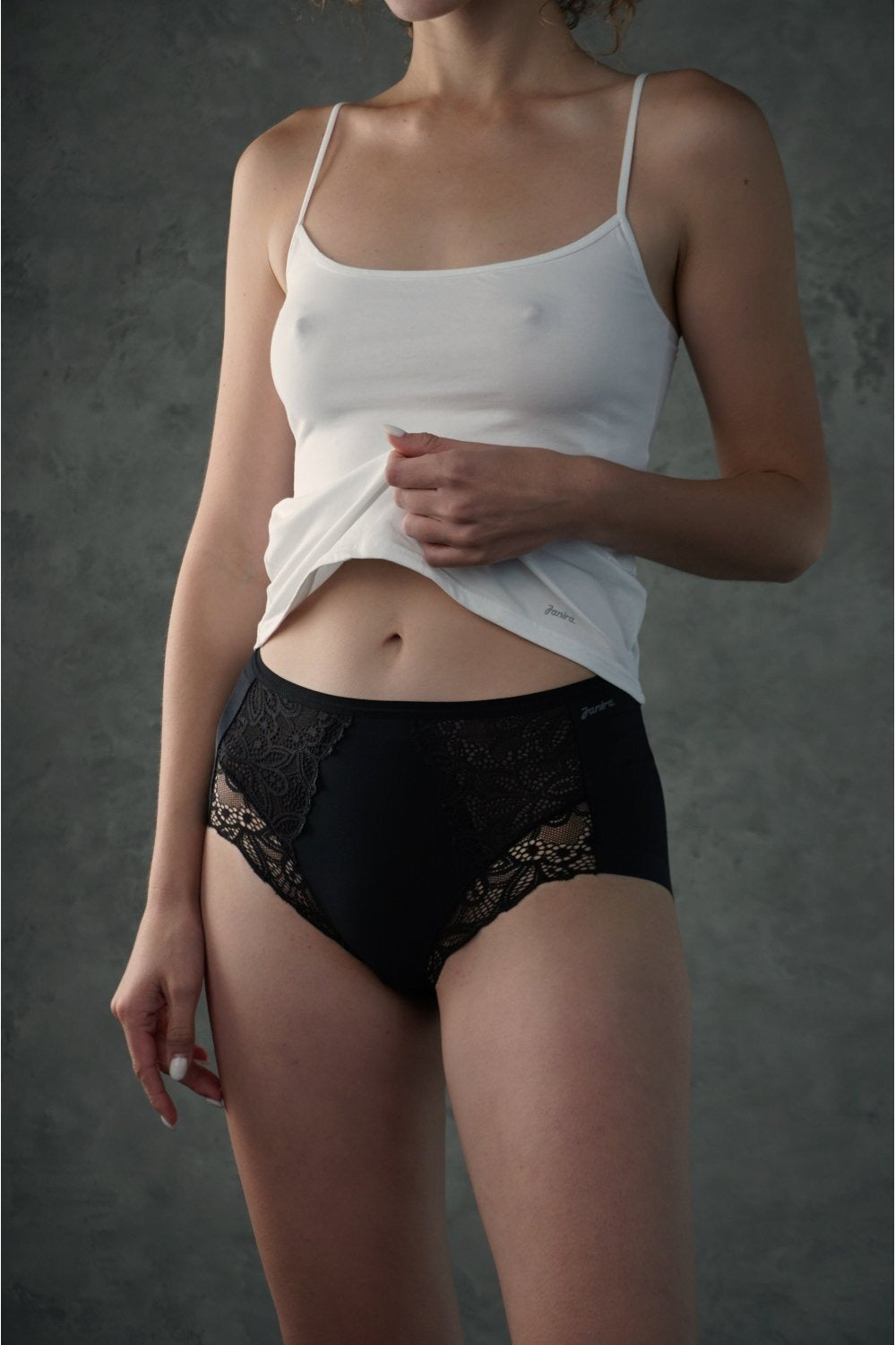 Высокие трусики слип CAREY 32131 black