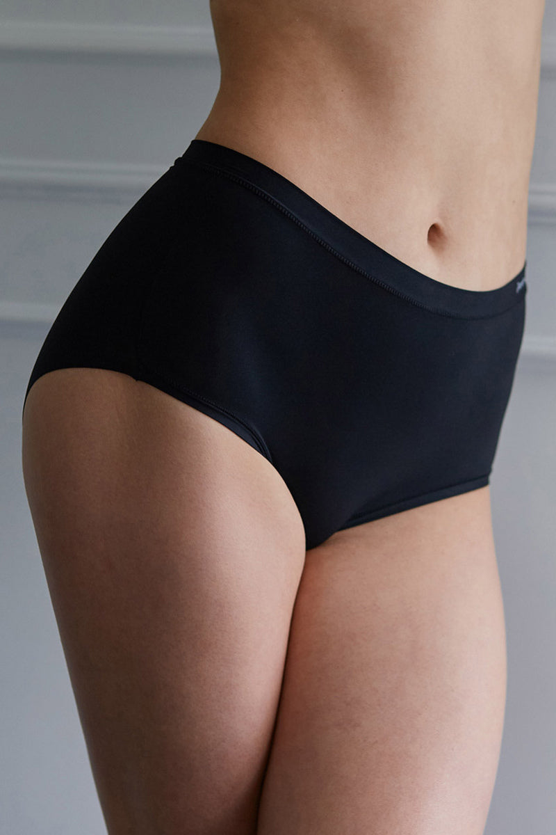 Высокие трусики слип с бесшовными краями 32180 Braga Queen