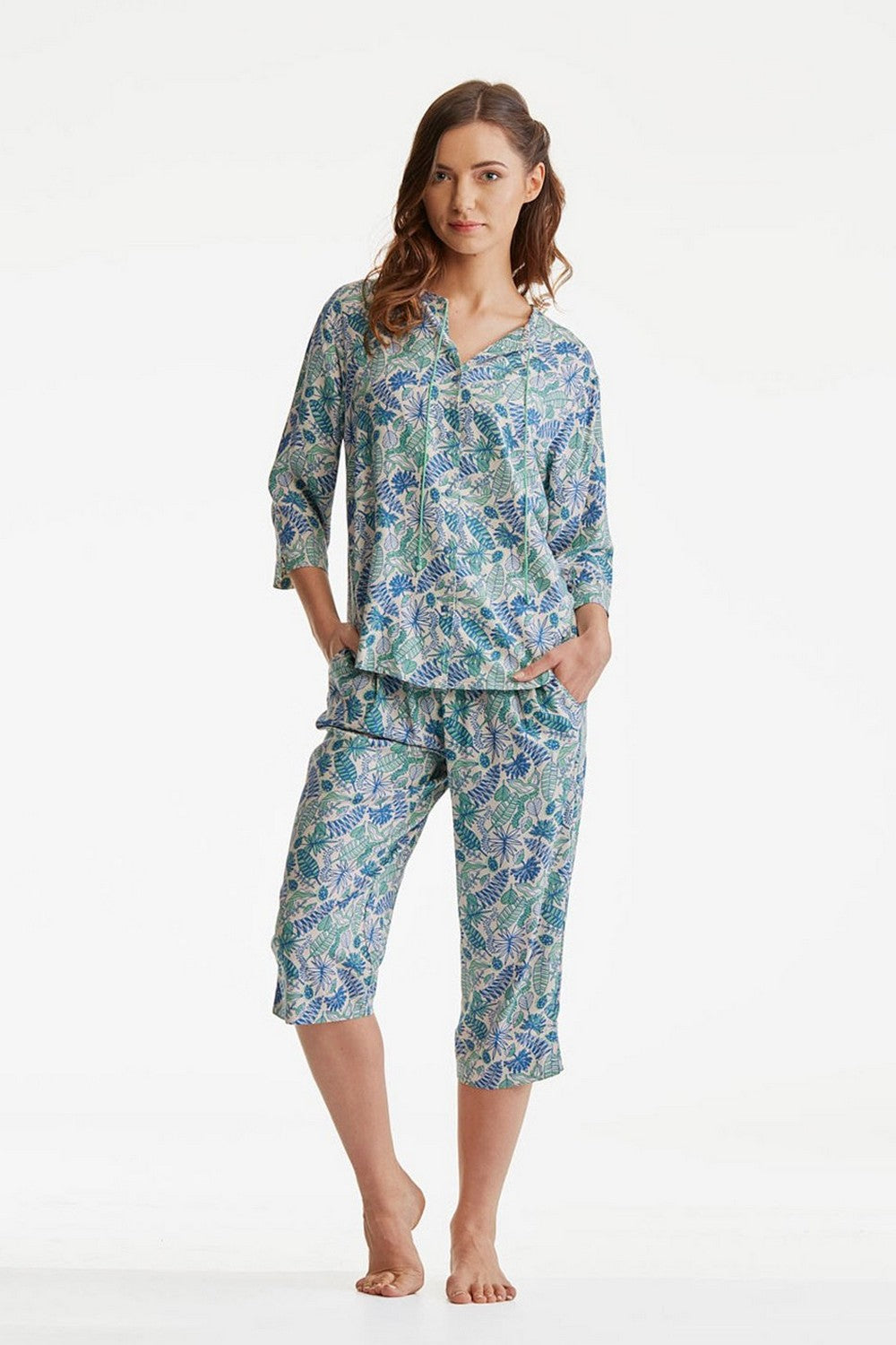 Пижама из вискозы с бриджами LHS 532 A8