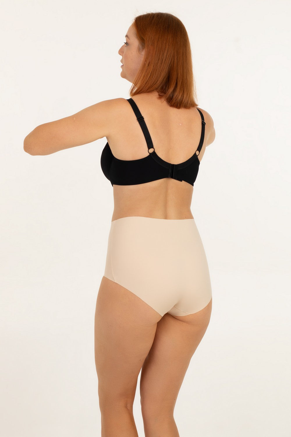 Бесшовные трусики слип 3238 М beige