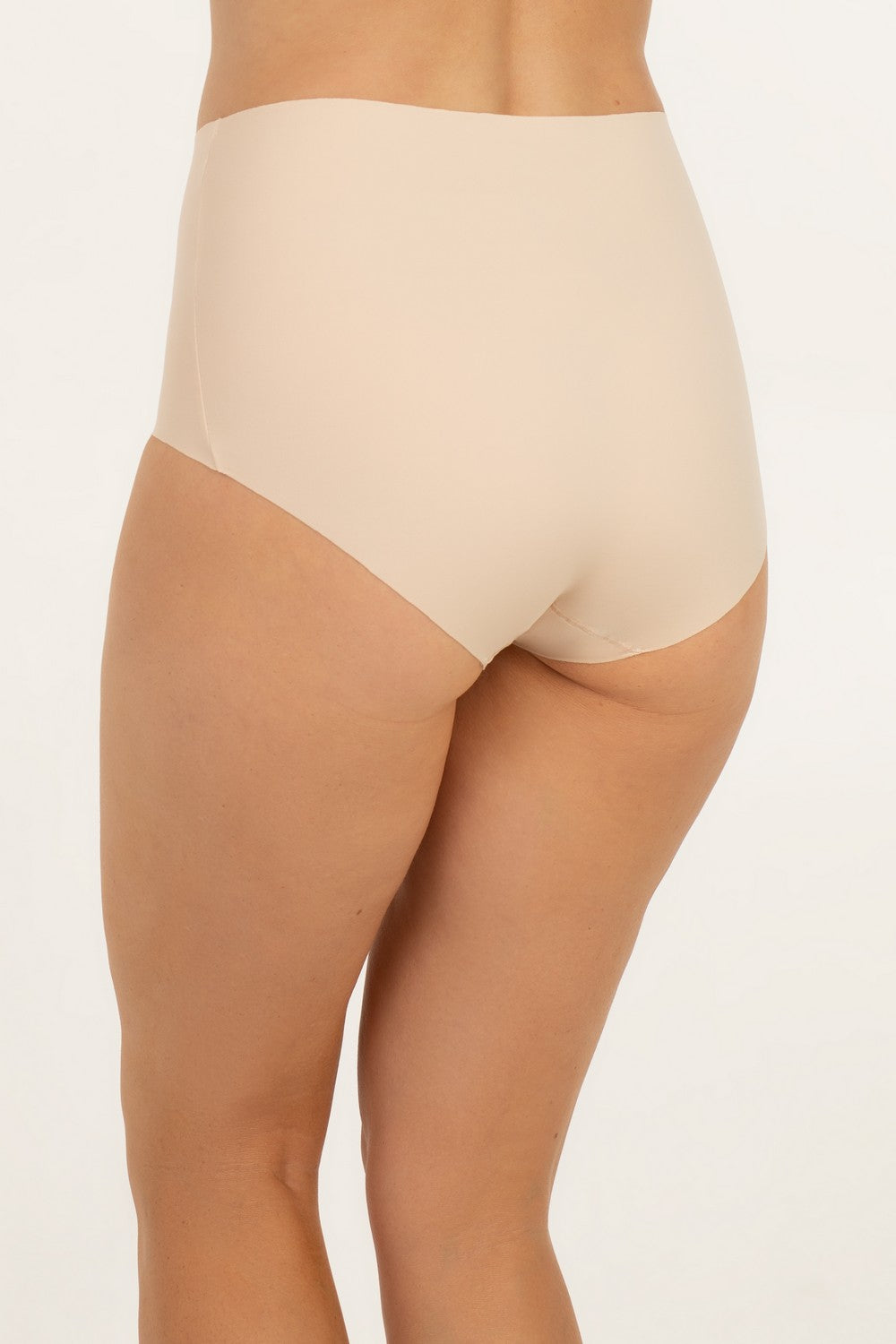 Бесшовные трусики слип 3238 М beige