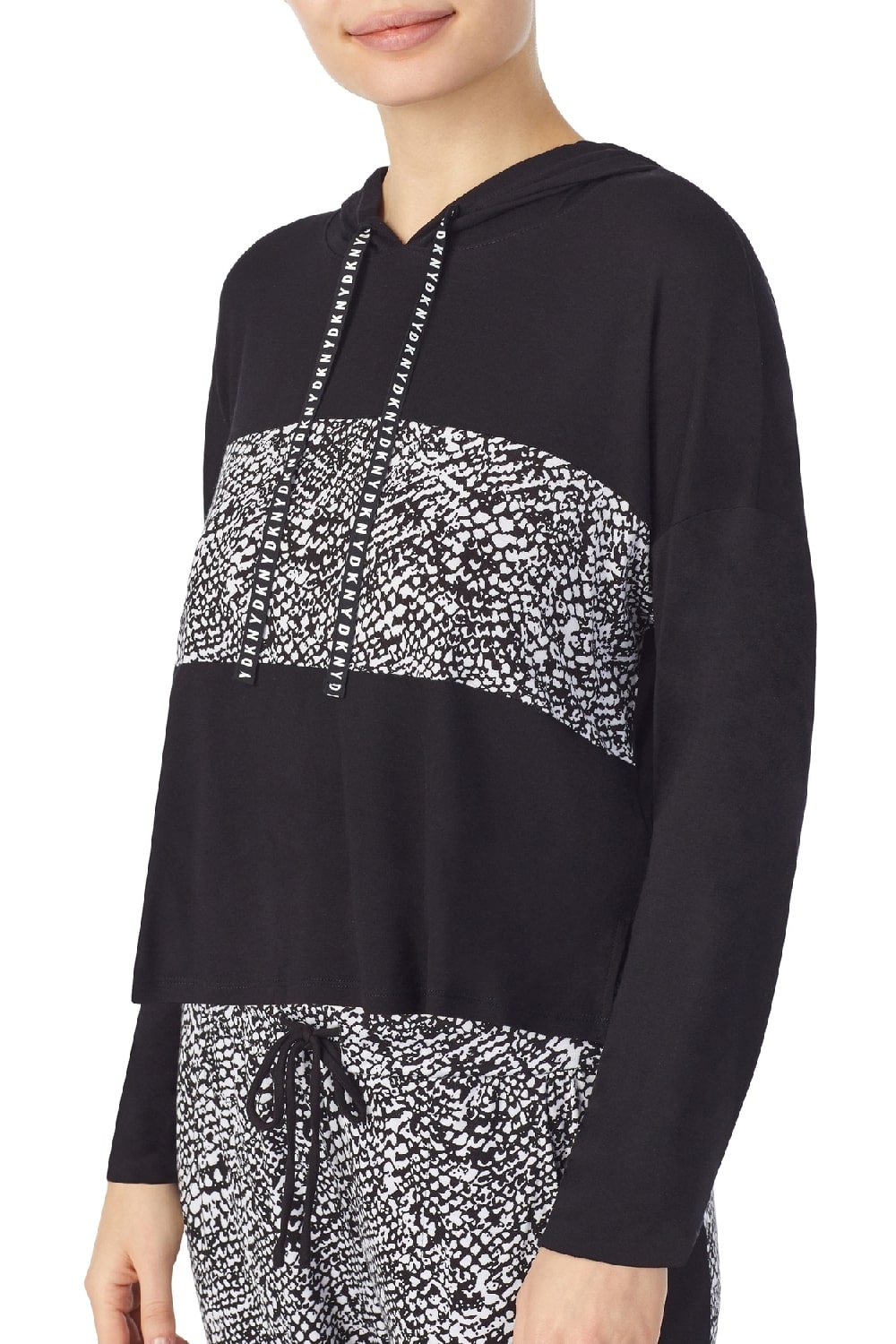 Кофта из вискозы YI2022405/001 black