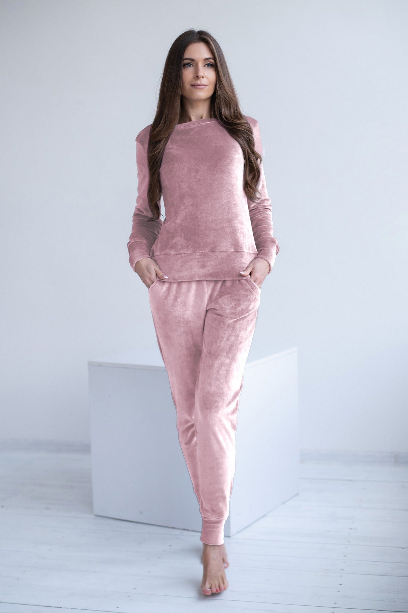 Велюровый комплект для дома 910 powder