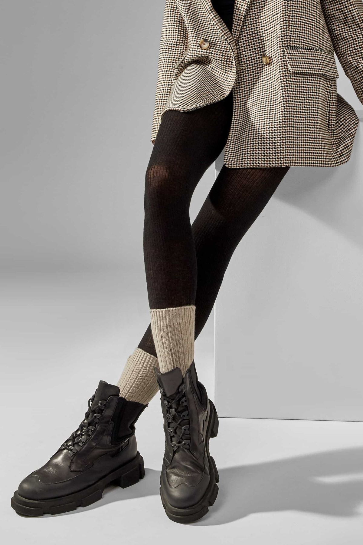 Колготки в рубчик L1700