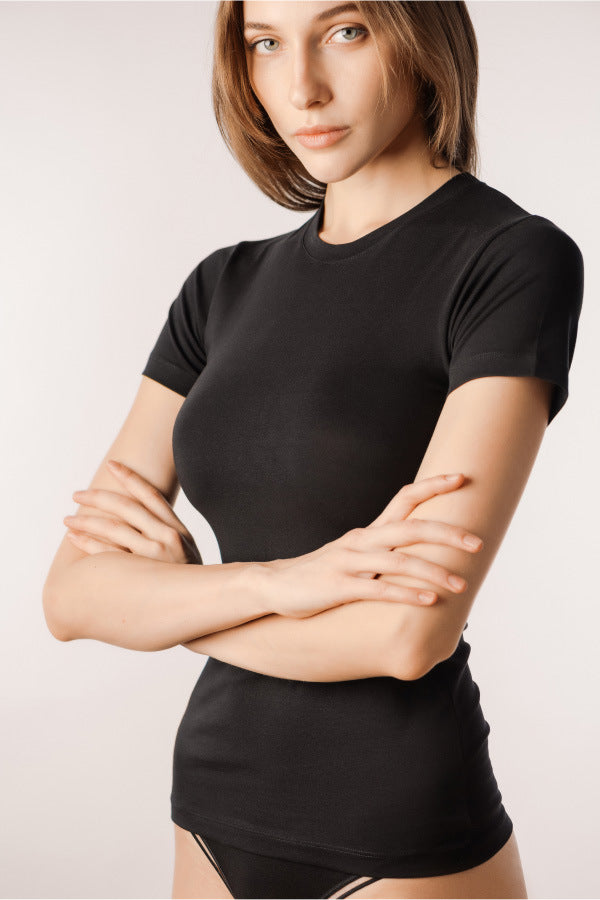 Хлопковая приталенная футболка L008 Laura