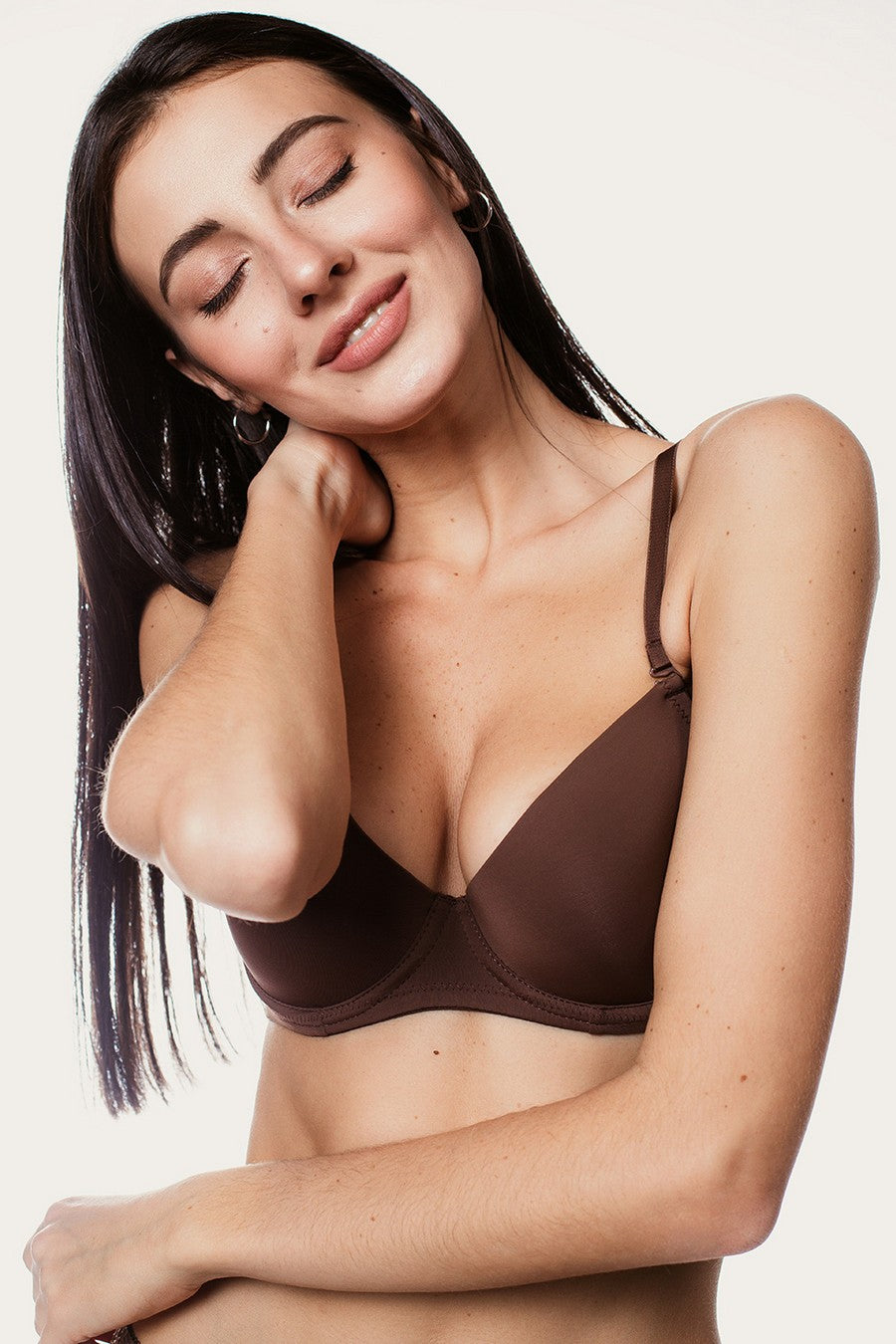 Бюстгальтер push-up с гладкими чашками L1501A0 Flox