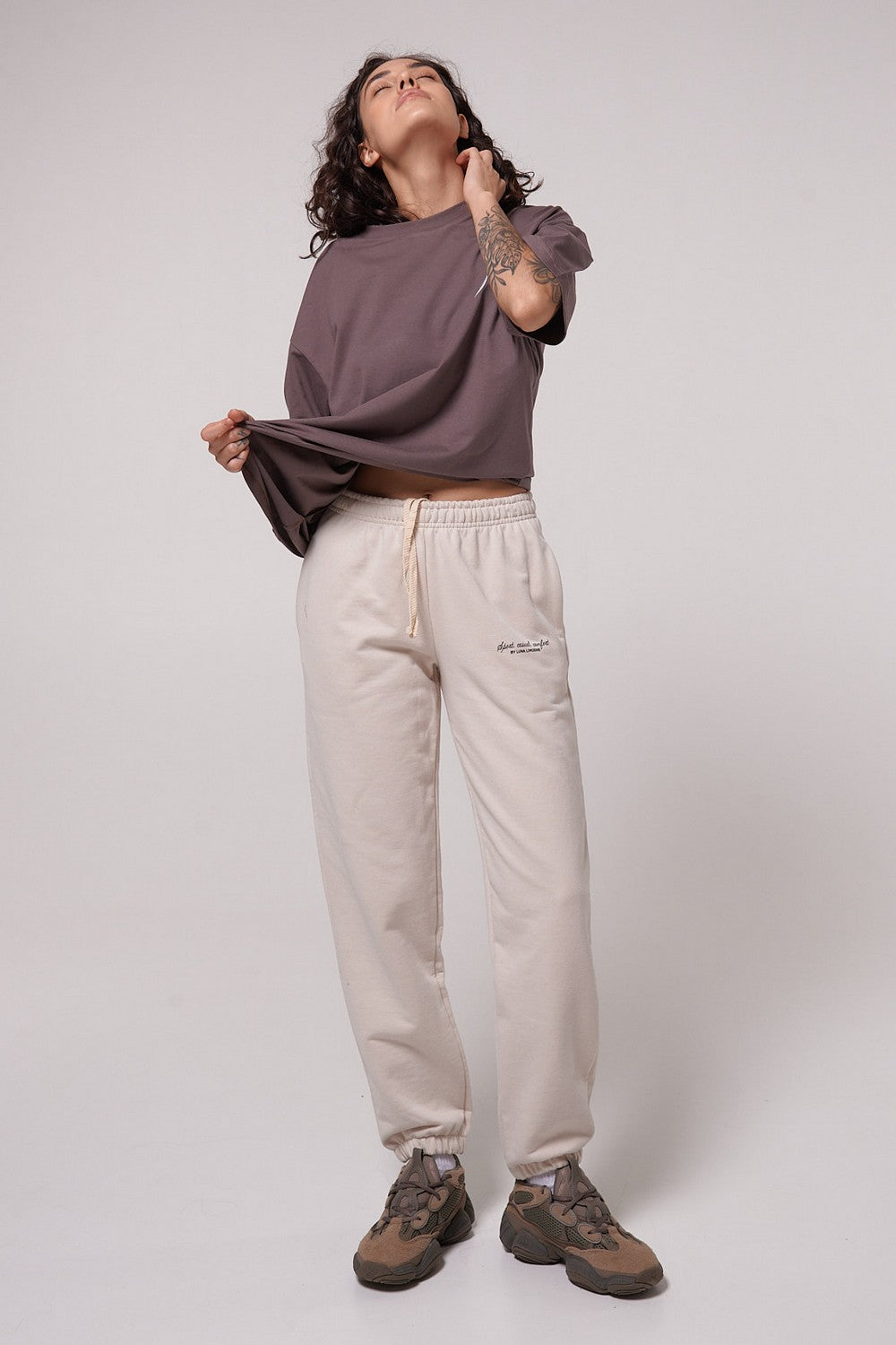 Хлопковые джоггеры с карманами LC001j pearl