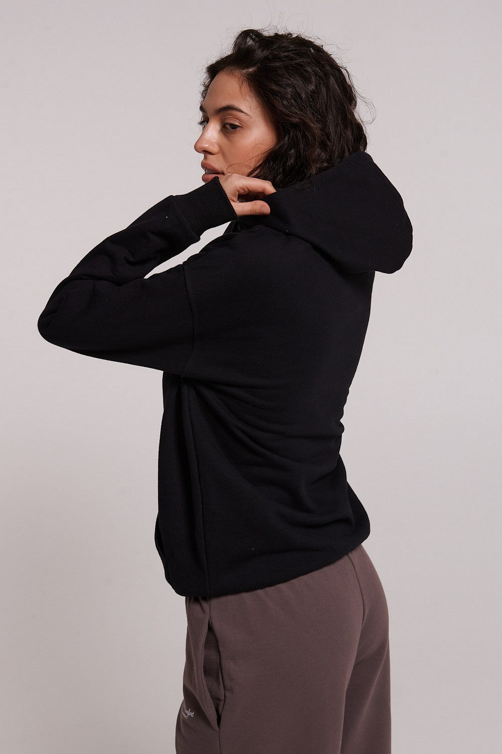 Трикотажное худи с капюшоном LC003h black