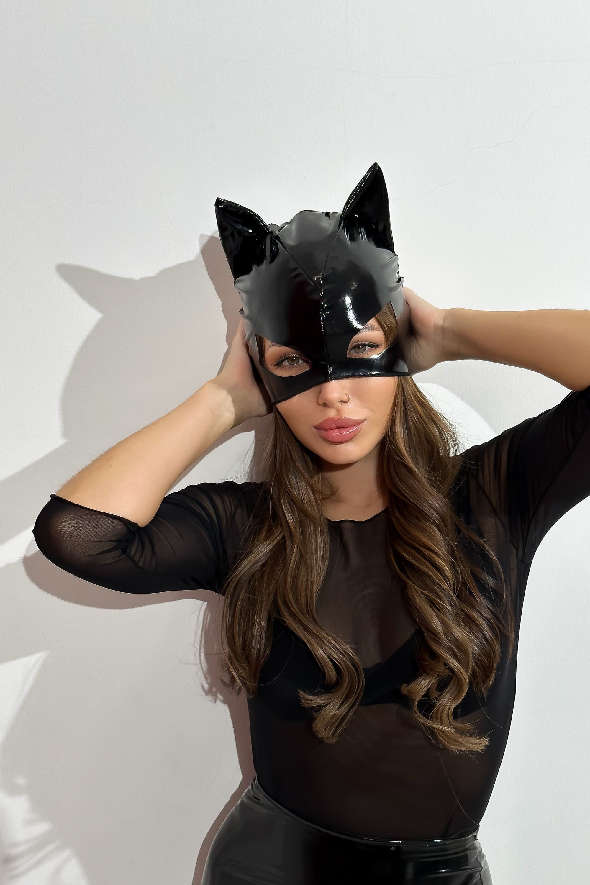 Лаковая маска кошки 7094