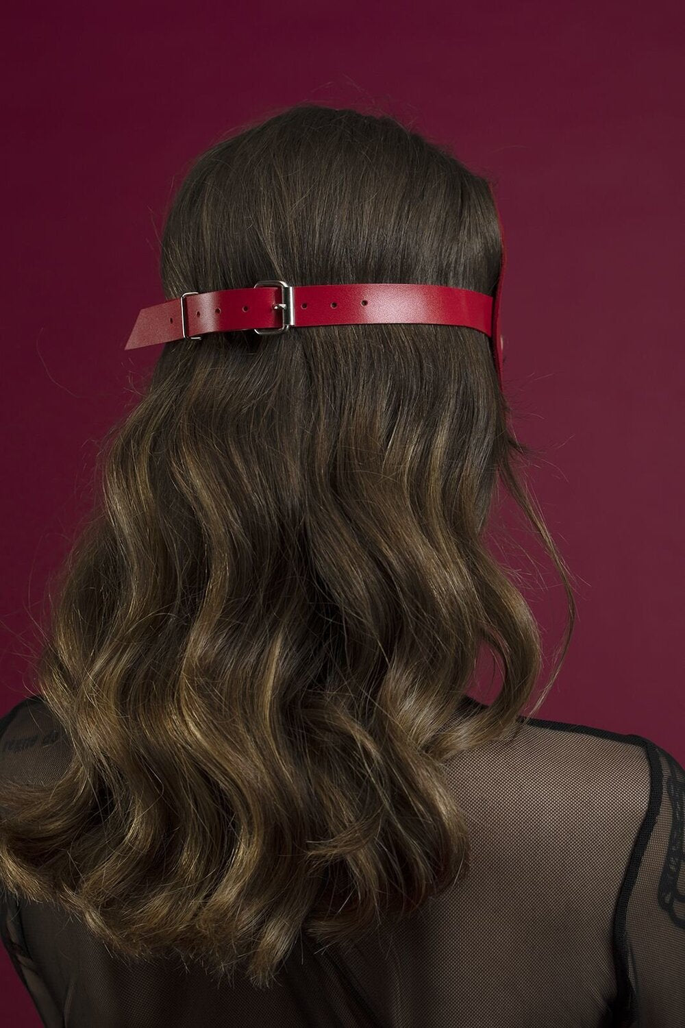 Кожаная маска кошки Kitten mask red