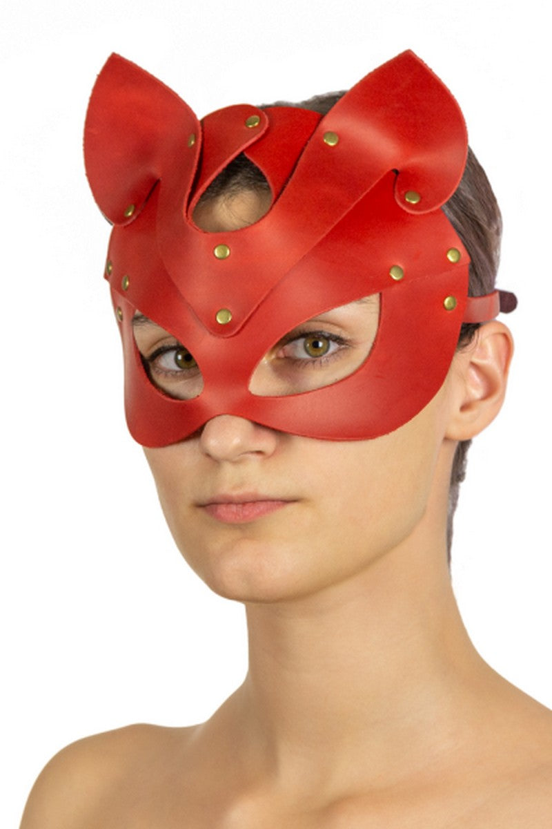 Кожаная маска с заклепками Lovecraft red