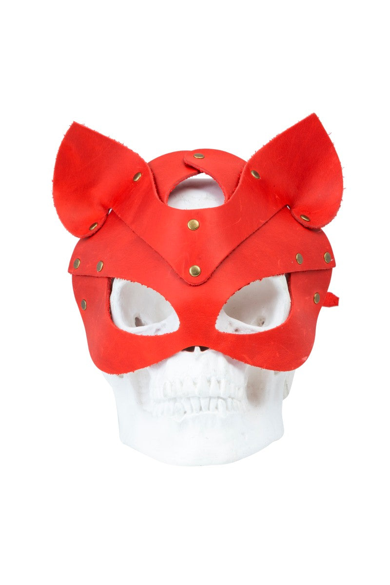 Кожаная маска с заклепками Lovecraft red