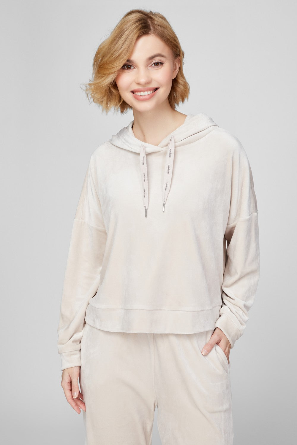 Велюровый костюм с капюшоном LH500-04 Velour sand