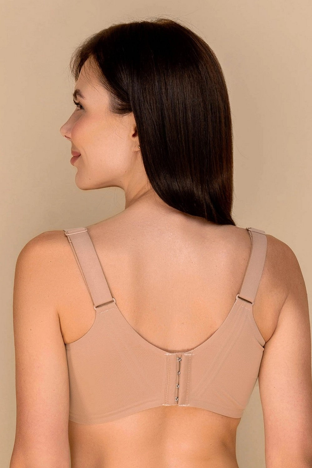 Бесшовный бюстгальтер в рубчик 881-075 beige