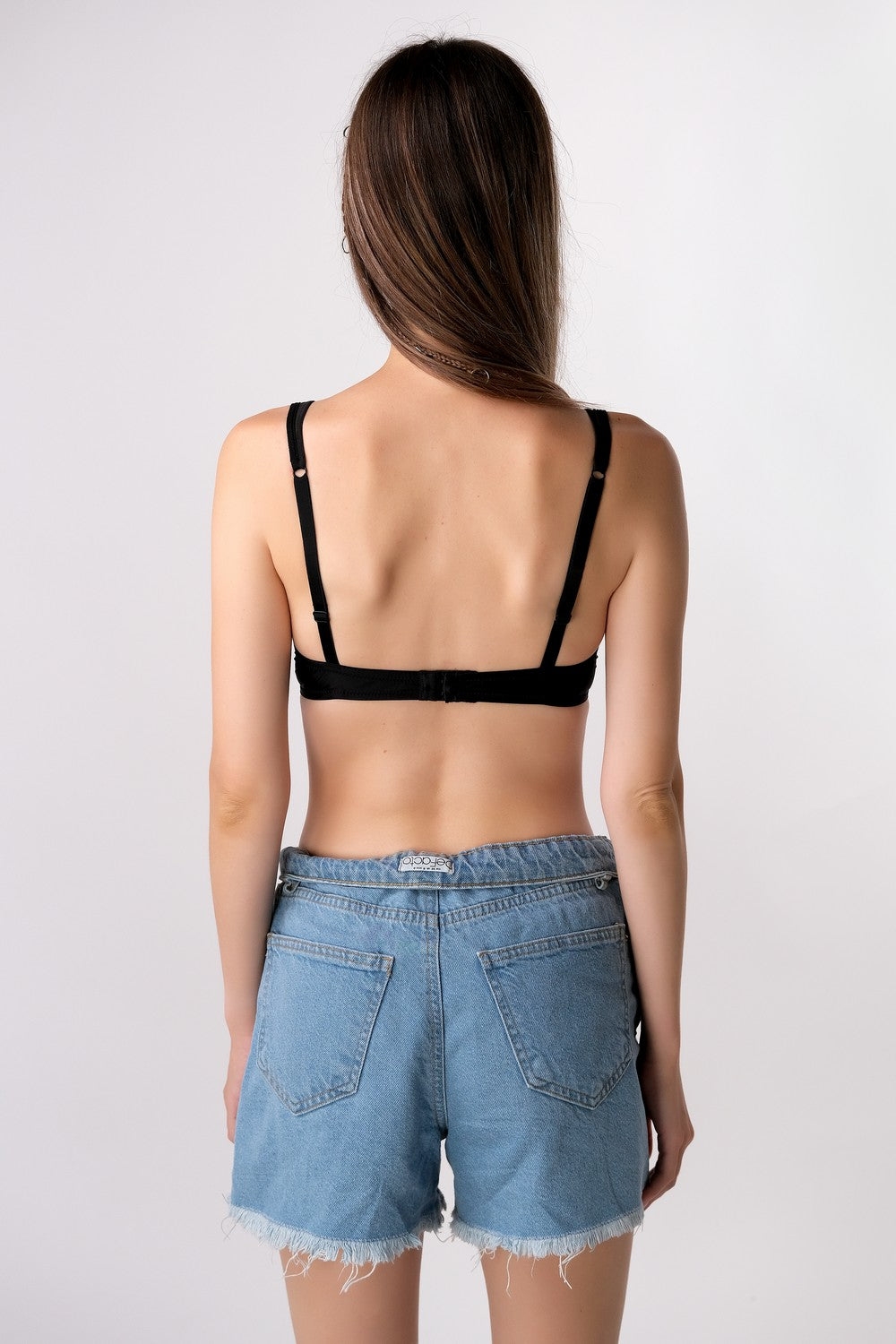 Бюстгальтер с формованной чашкой VLPT02545 black