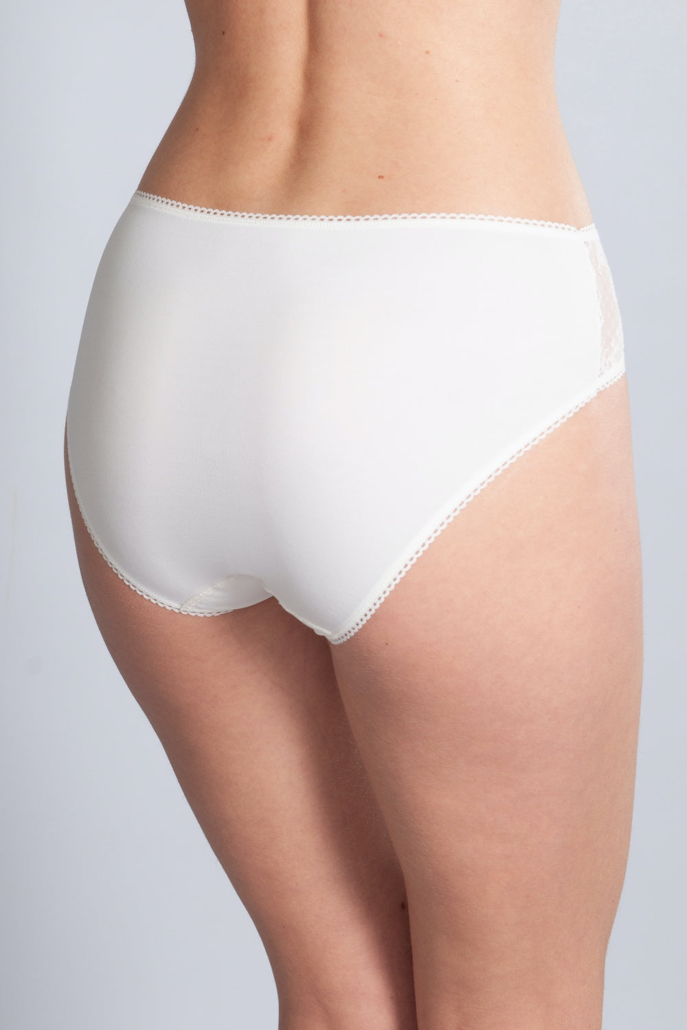 Трусики слип из микрофибры 38 milk